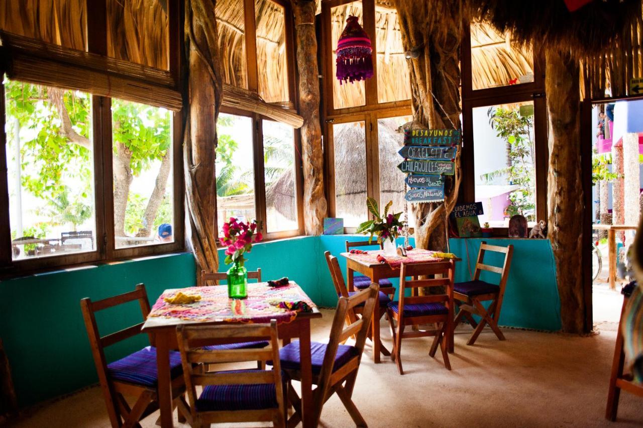 Nacional Beach Club & Bungalows Mahahual Exterior photo