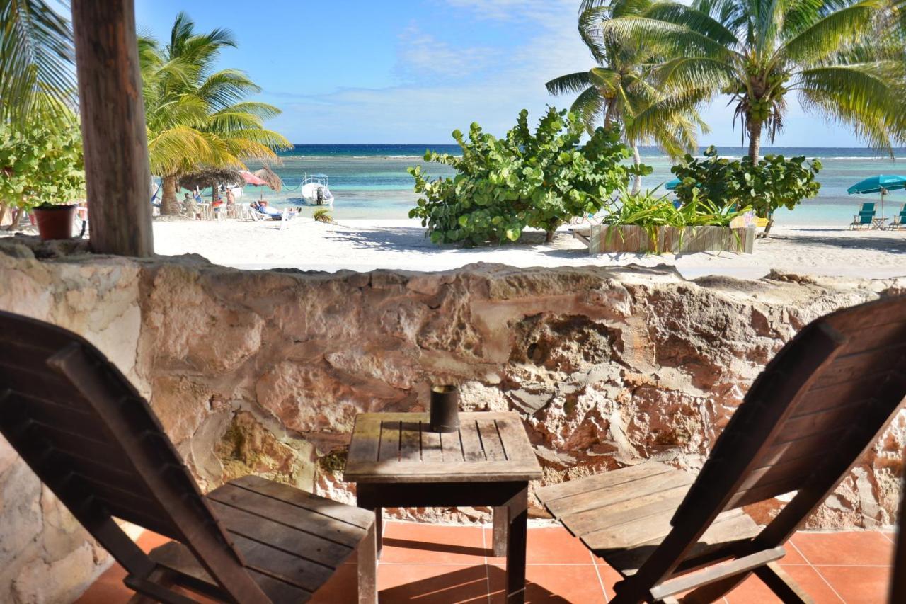Nacional Beach Club & Bungalows Mahahual Exterior photo